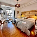 Atuairehome Hostal En El Centro De Burgos *