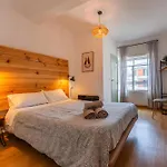 Atuairehome En El Centro De Burgos
