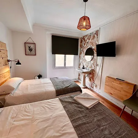 Atuaire En El Centro De 게스트하우스 Burgo