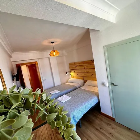 게스트하우스 Atuaire En El Centro De Burgo