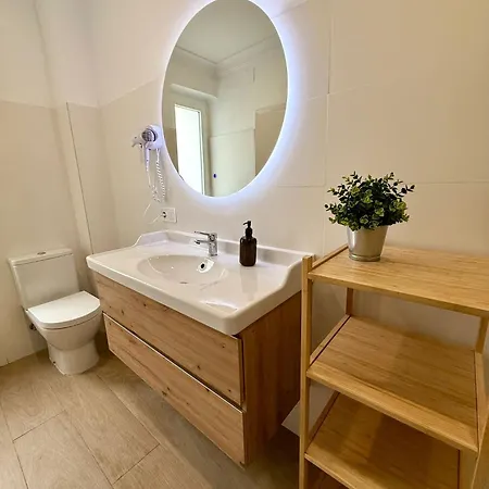 Gasthuis Atuaire En El Centro De Burgo