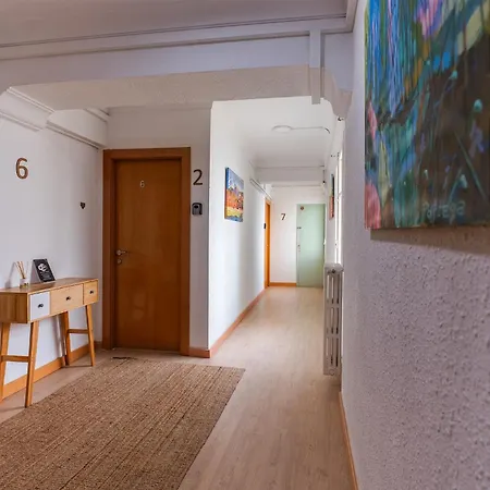 게스트하우스 Atuairehome En El Centro De Burgo