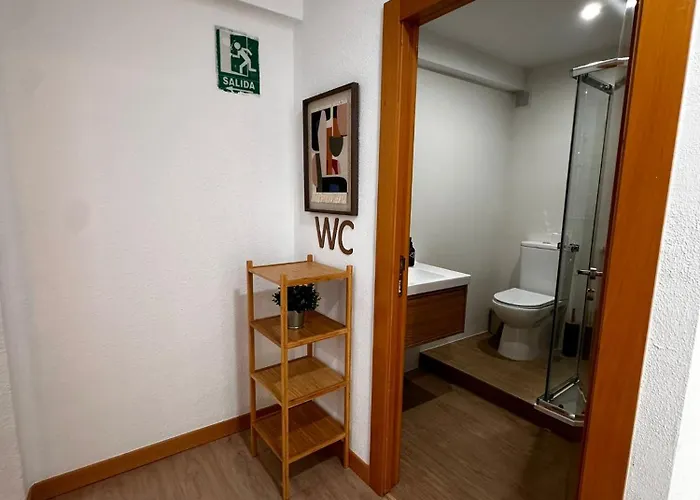 Atuaire En El Centro De Burgo