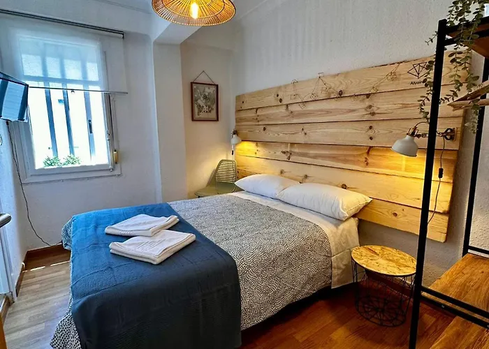 Atuaire En El Centro De * Burgo