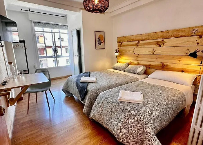 Atuaire En El Centro De *