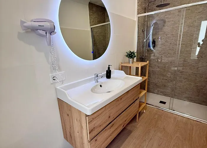 Gasthuis Atuaire En El Centro De Burgo