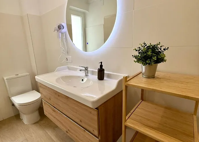 Gasthuis Atuaire En El Centro De Burgo